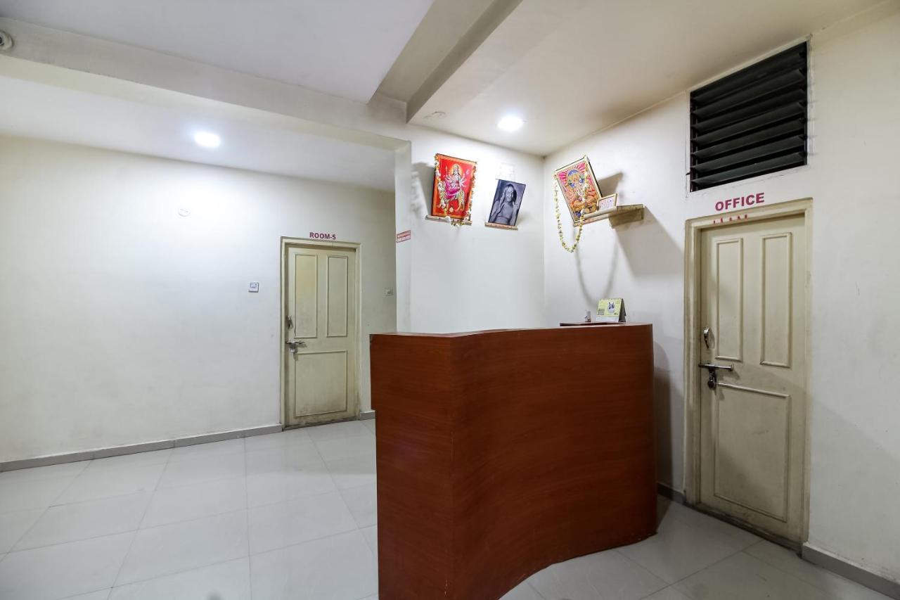 Spot On 40972 Hotel Gurubaksh Rāmpur Esterno foto