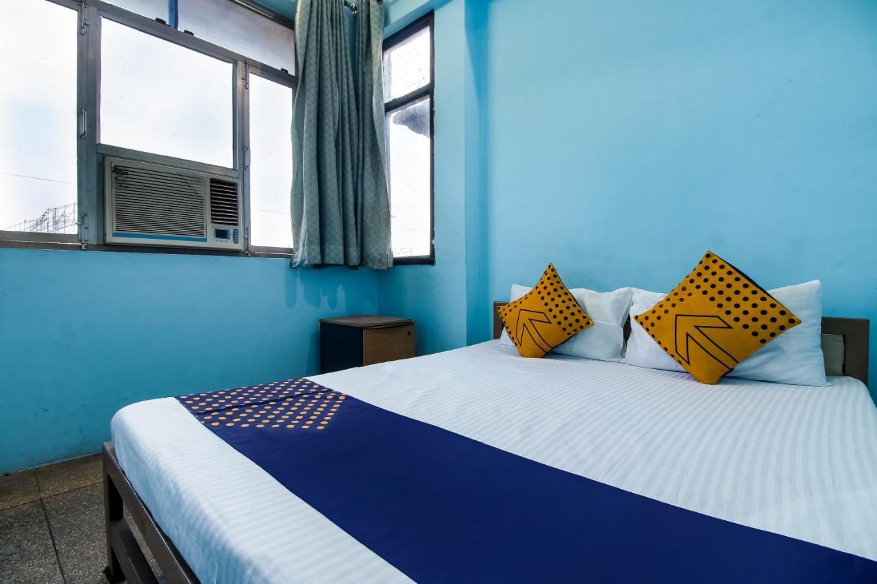 Spot On 40972 Hotel Gurubaksh Rāmpur Esterno foto