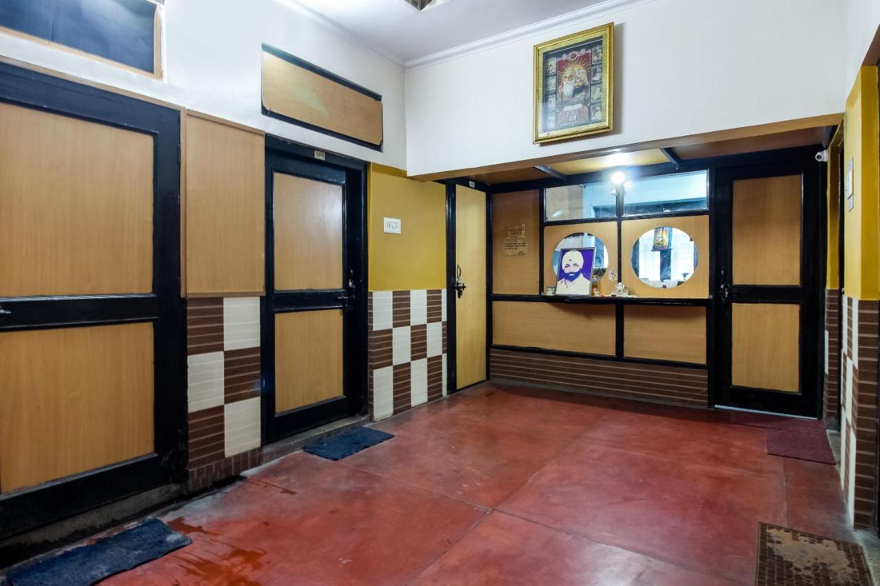 Spot On 40972 Hotel Gurubaksh Rāmpur Esterno foto