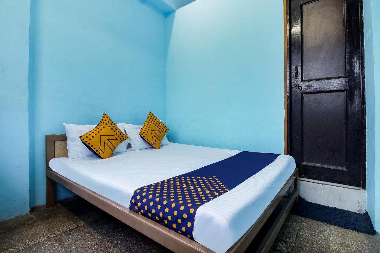 Spot On 40972 Hotel Gurubaksh Rāmpur Esterno foto