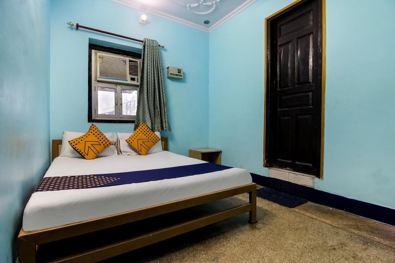 Spot On 40972 Hotel Gurubaksh Rāmpur Esterno foto