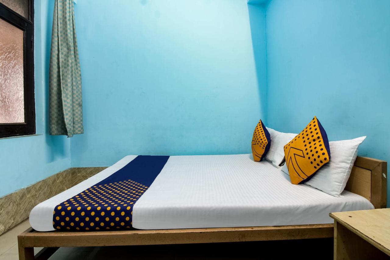 Spot On 40972 Hotel Gurubaksh Rāmpur Esterno foto